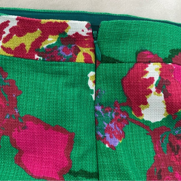 J. Crew Factory Green Floral Pencil Skirt | 6 - Picture 5 of 8